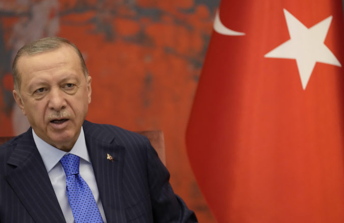 Erdogan: Referendá o odtrhnutí ukrajinských území okupovaných Ruskom komplikujú snahu o diplomatické riešenie konfliktu