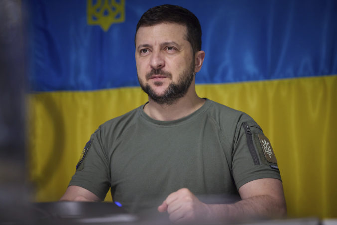 Ukrajina ničí takzvanú druhú najlepšiu armádu na svete, vyhlásil Zelenskyj (video)