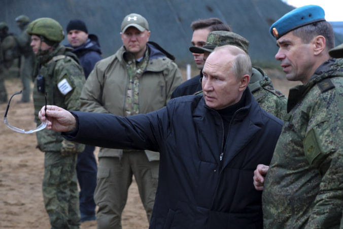 Rusko sústreďuje útoky na Bachmut, podľa analytikov tým potrebuje utíšiť kritikov doma