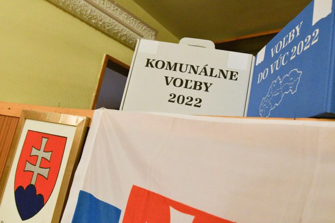 V štyroch obciach si občania hlasovanie v komunálnych voľbách zopakujú, v Ondrašovej sa duel dvoch kandidátok na starostku skončil remízou