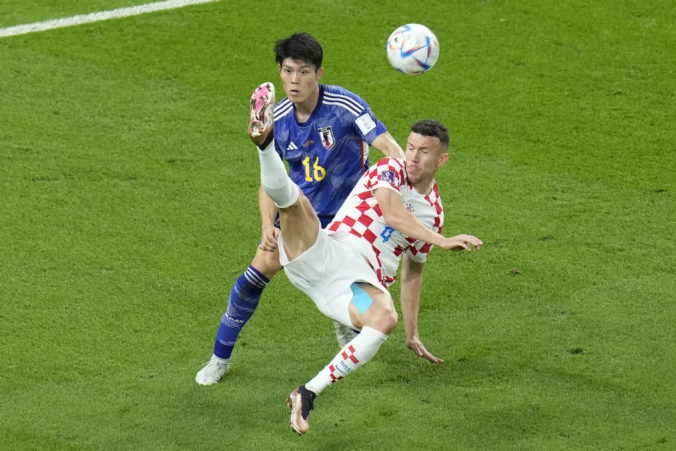 MS vo futbale 2022 v Katare: Chorváti prešli cez Japoncov do štvrťfinále, postup im v penaltách vychytal Livakovič