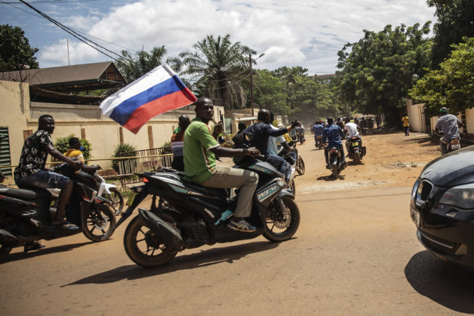 Snažia sa Francúzi vyhnať Rusov z Afriky? Prigožin ich viní z atentátu na človeka spojeného s jeho žoldniermi