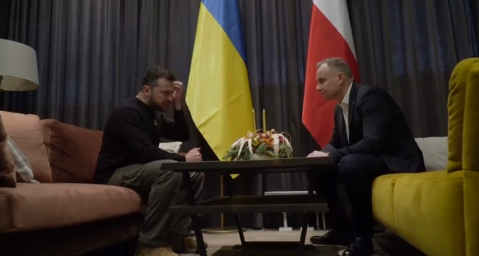 Zelenskyj sa okrem Bidena stretol aj s poľským prezidentom (video)