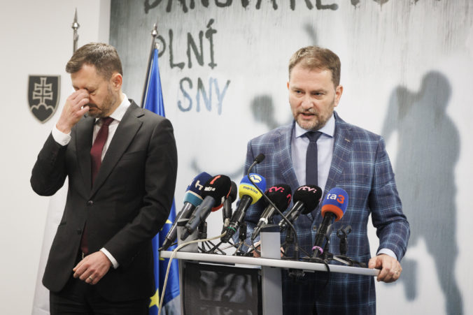 Matovič odovzdal Hegerovi ministerstvo financií. Nevie, koho v parlamente nahradí, ale je mu ho ľúto (video+foto)