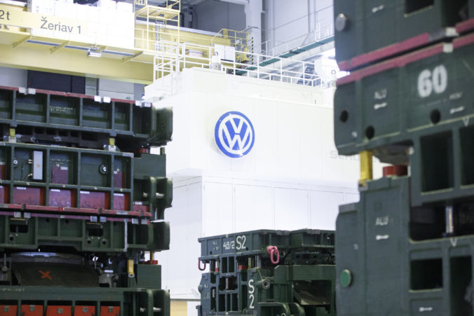 Známa bratislavská automobilka Volkswagen sa v tomto roku sústredila na štart produkcie nových generácií modelov