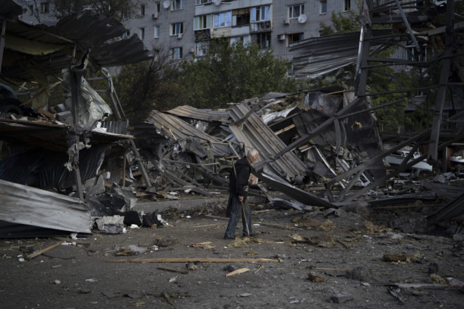 Ukrajina má poškodených viac ako 700 zariadení kritickej infraštruktúry, zničené sú tisíce objektov