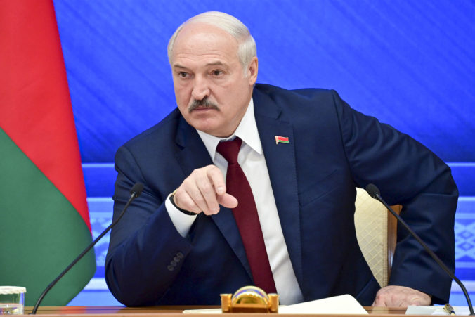Bielorusko údajne zostrelilo ukrajinskú raketu S-300, Lukašenko dal incident vyšetriť