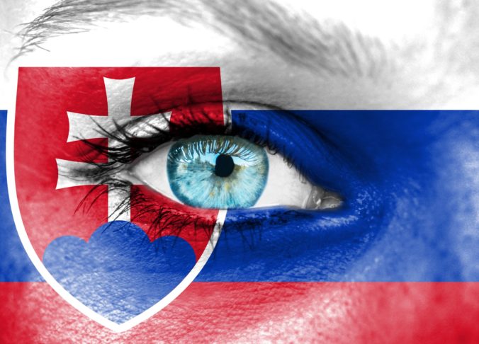 Dátum vzniku Slovenskej republiky vedeli hlavne muži, najhoršie odpovedali voliči Smeru a SNS