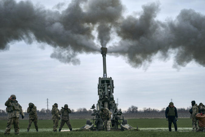 Ruská delostrelecká paľba na Ukrajinu zoslabla až o 75 percent, čo je za tým?