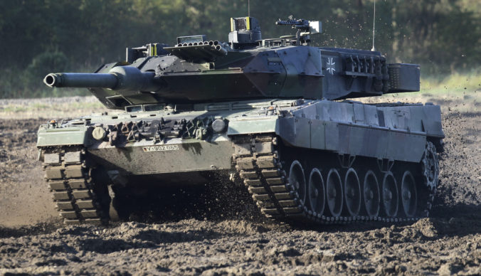 Nemecká armáda má 320 tankov Leopard 2, ale nie je známe koľko z nich je pripravených do boja