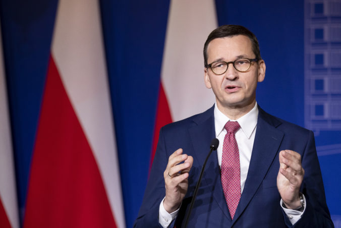 Morawiecki: Poľsko dodá Ukrajine stíhačky F-16, ak sa na tom spoločne dohodnú partneri v NATO