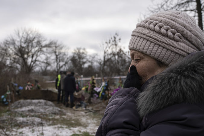 Od začiatku ruskej vojny na Ukrajine zahynuli stovky detí, rastú obavy že bombardovanie sa v nasledujúcich dňoch zintenzívni