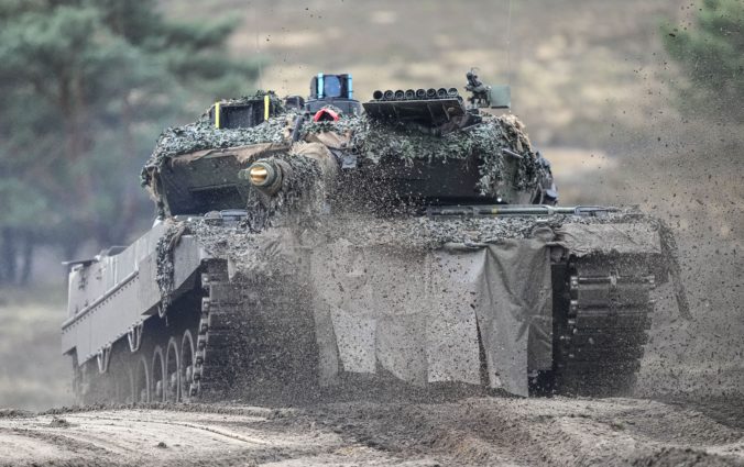 Poliaci dodajú Ukrajine tanky Leopard 2, Jasina je optimistický aj v prípade stíhačiek