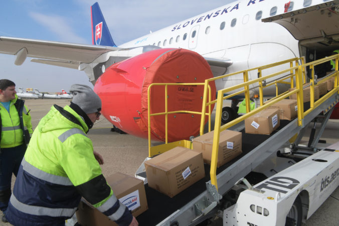 Slovensko posiela do Sýrie vyše šesť ton humanitárnej pomoci pre ľudí po silnom zemetrasení (foto)