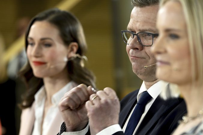 Parlamentné voľby vo Fínsku vyhrali opoziční konzervatívci, Marinová skončila až tretia