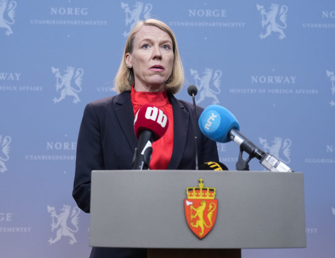 Nórsko vyhostí 15 ruských diplomatov podozrivých zo špionáže, agentov v krajine nestrpí