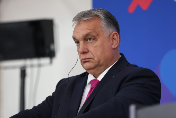 Orbána pobúrilo vyjadrenie šéfa NATO Stoltenberga o budúcnosti Ukrajiny v aliancii