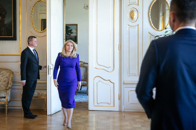 Na Slovensku bude úradnícka vláda, prezidentka Čaputová už má mená a premiérom sa stane Ódor (video)