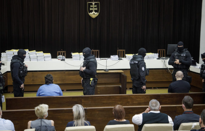Súd v kauze vraždy Kuciaka sa blíži ku koncu, na rade je oboznamovanie sa s listinnými dôkazmi
