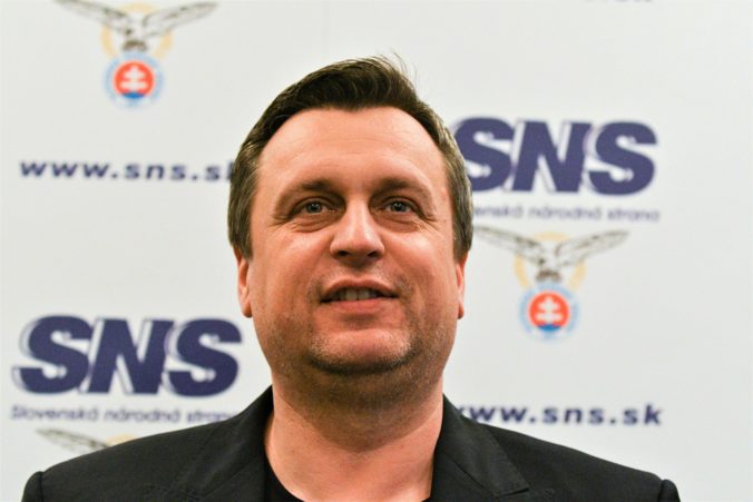Andrej Danko ohlásil posily do predčasných volieb, na kandidátku SNS pribudne aj Národná koalícia