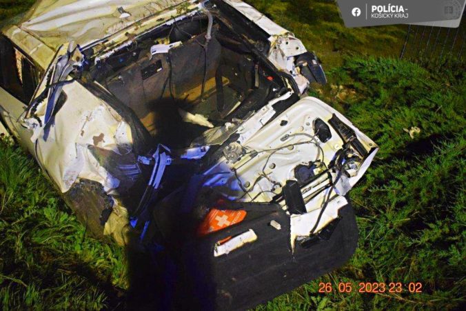 Mladý vodič BMW, ktorý zrazil dve deti, už čelí obvineniu (foto)