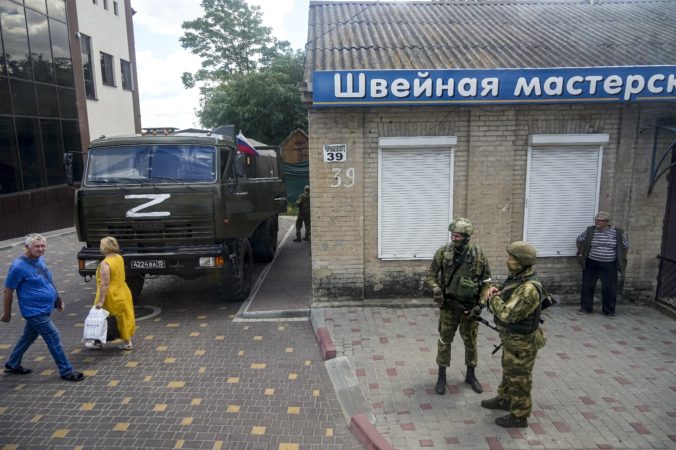 Rusi zmenili v ukrajinskom Melitopoli detské sanatórium na vojenskú nemocnicu a chrám na svoju základňu
