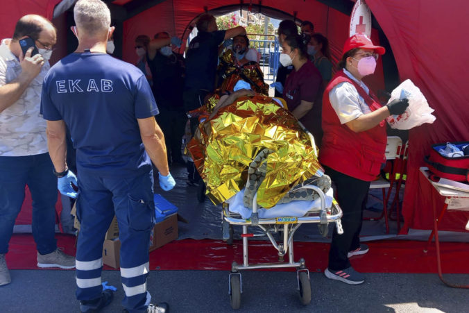 Pri pobreží Grécka sa potopila rybárska loď s migrantmi, zahynulo najmenej 78 ľudí