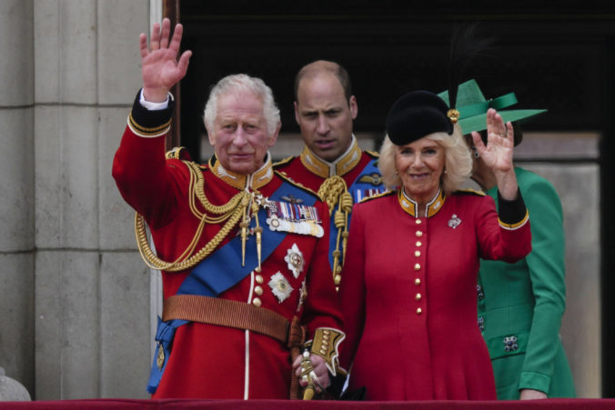 Britský kráľ Karol III. sa zúčastnil na prehliadke Trooping the Colour, uskutočnila sa pri príležitosti jeho narodenín