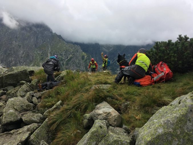 Vyčerpané deti vo Vysokých Tatrách potrebovali pomoc, zasahovali horskí záchranári
