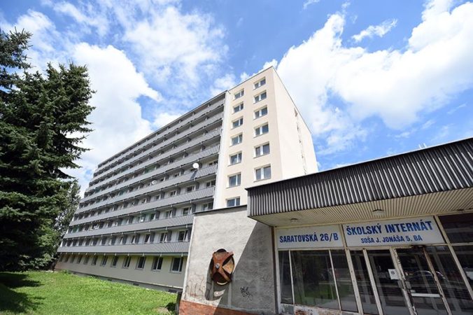Samosprávny kraj schválil predaj bývalého internátu, vzniknú nové nájomné byty