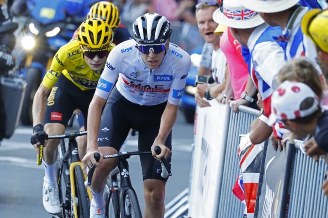 Tour de France 2023 (15. etapa): Sagan opísal pád, Pogačar stále nevyzliekol Vingegaarda (video)