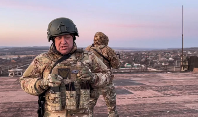 Do Bieloruska prišiel už trinásty konvoj wagnerovcov. Môžu byť opäť hrozbou pre Ukrajinu?