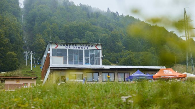 Lanovka na Geravy po 12 rokoch opäť premáva, na opravu slovenského unikátu išlo pol milióna eur (foto)