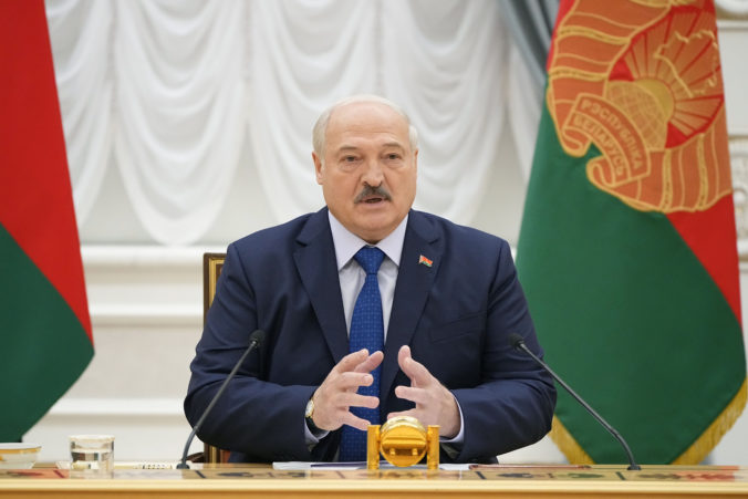 Lukašenko priznáva vstup ruských jednotiek na Ukrajinu z Bieloruska, za spoluvinníka sa však nepovažuje