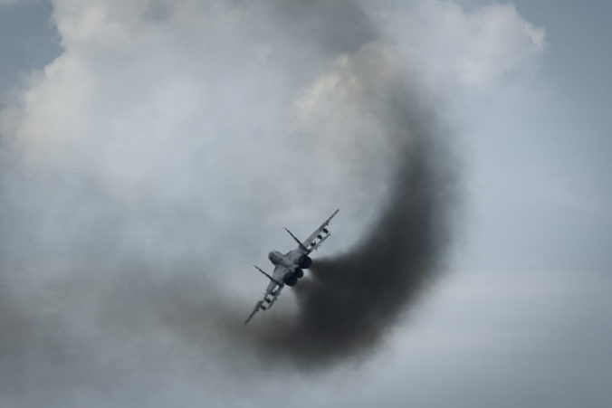 Ukrajina potrebuje podľa hovorcu vzdušných síl viac ako sto nových stíhačiek, aby získala prevahu na oblohe