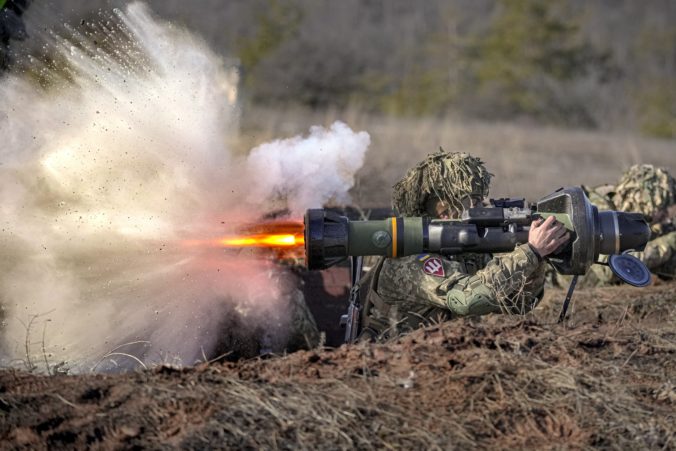 Ukrajinská zbraň s dlhým doletom zasiahla cieľ vzdialený 700 kilometrov, oznámil Zelenskyj