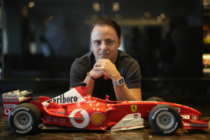 Bývalý pretekár F1 Felipe Massa tvrdí, že ho pred rokmi okradli o titul majstra sveta a je pripravený súdiť sa