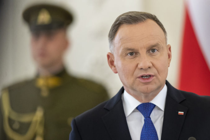 Poľsko dá v budúcom roku na obranu viac než štyri percentá HDP, nechal sa počuť prezident Duda