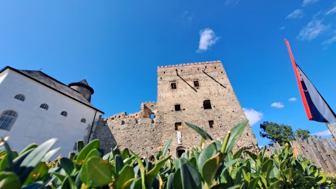 Na Ľubovnianskom hrade odštartovala obnova za viac ako milión eur, bude jednou z posledných (video+foto)