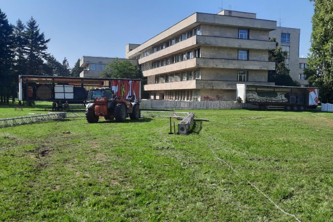 Cirkus pri Fakultnej nemocnici v Trnave prekáža vedeniu, právomoc predstavenia zakázať však nemá ani ministerstvo