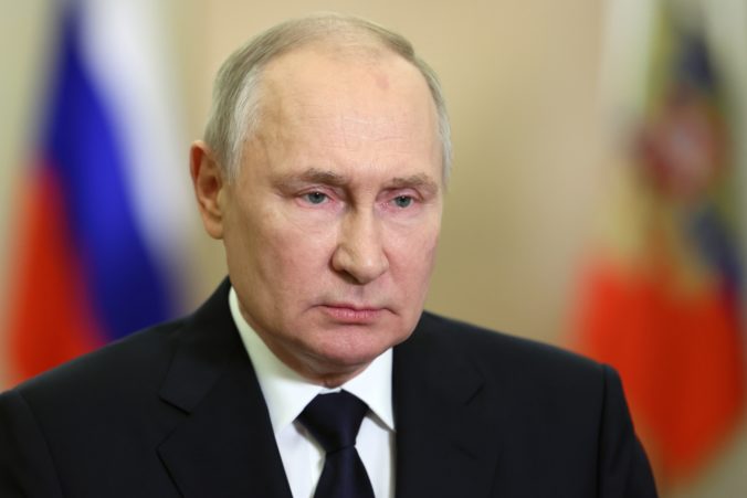 Rusi si pripomínajú prvé výročie anexie ukrajinských oblastí, podľa Putina sa obyvatelia „rozhodli byť s otčinou“