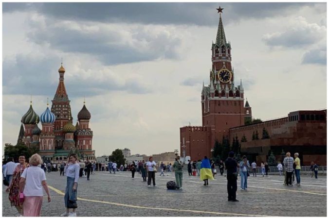 Moskva vyčleňuje tretinu štátneho rozpočtu na vojnu na Ukrajine, plánuje aj zvýšiť objem štátnych pôžičiek