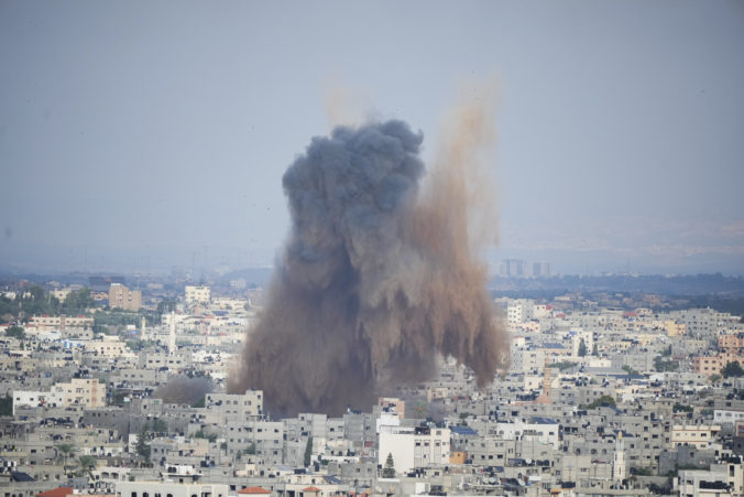 Netanjahu sľúbil porážku Hamasu. Sme pripravení na potenciálne dlhý boj, tvrdia militanti