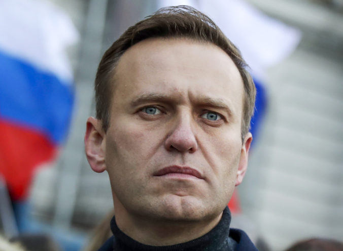 Ruské úrady zadržali troch právnikov opozičného lídra Navaľného, tlak voči kritikom Kremľa narastá