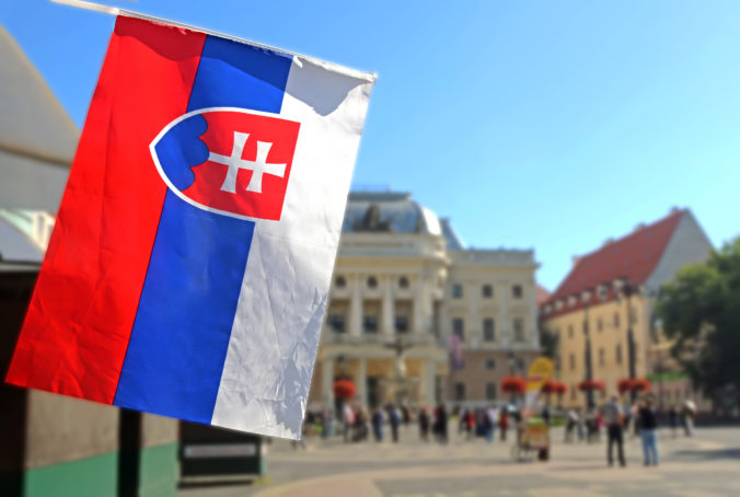 Viac ako štvrť milióna obyvateľov Slovenska žije v zahraničí, najpreferovanejšou krajinou je Česko