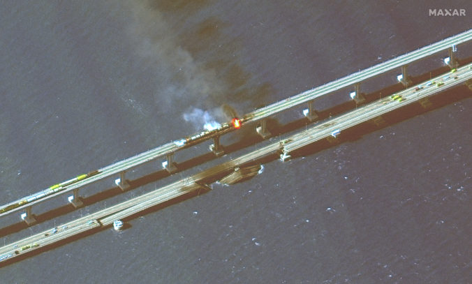 Krymský most bude definitívne zničený v pravú chvíľu, vraví hovorca námorníctva Pletenčuk