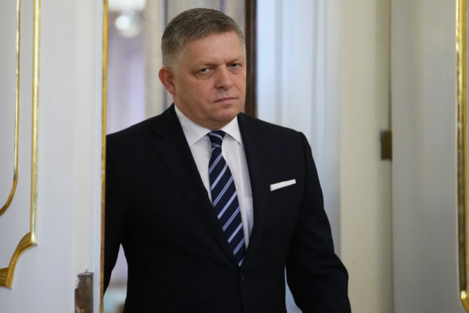 Na Slovensku sa bude žiť lepšie, sľúbil nový premiér Fico a výzvam chcú čeliť tak, ako sa na hrdú vládu patrí (video)