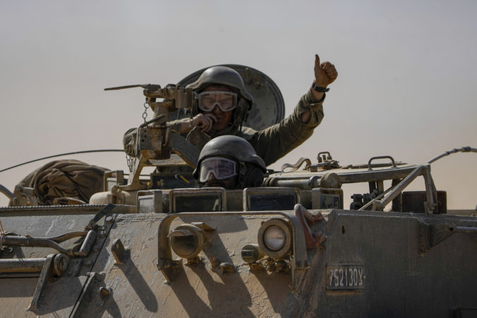 Izraelská armáda rozširuje svoje pozemné operácie v pásme Gazy