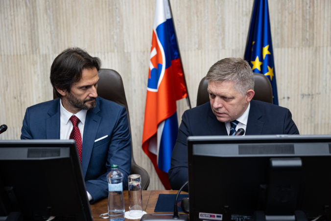Minister Kaliňák chce meniť dohodu o obrannej spolupráci, súčasná garnitúra nie je ako predošlé „servilné vlády“