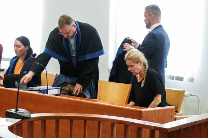 Okresný súd v Žiline začal prejednávať kauzu Fatima, Jankovská na pojednávanie neprišla
